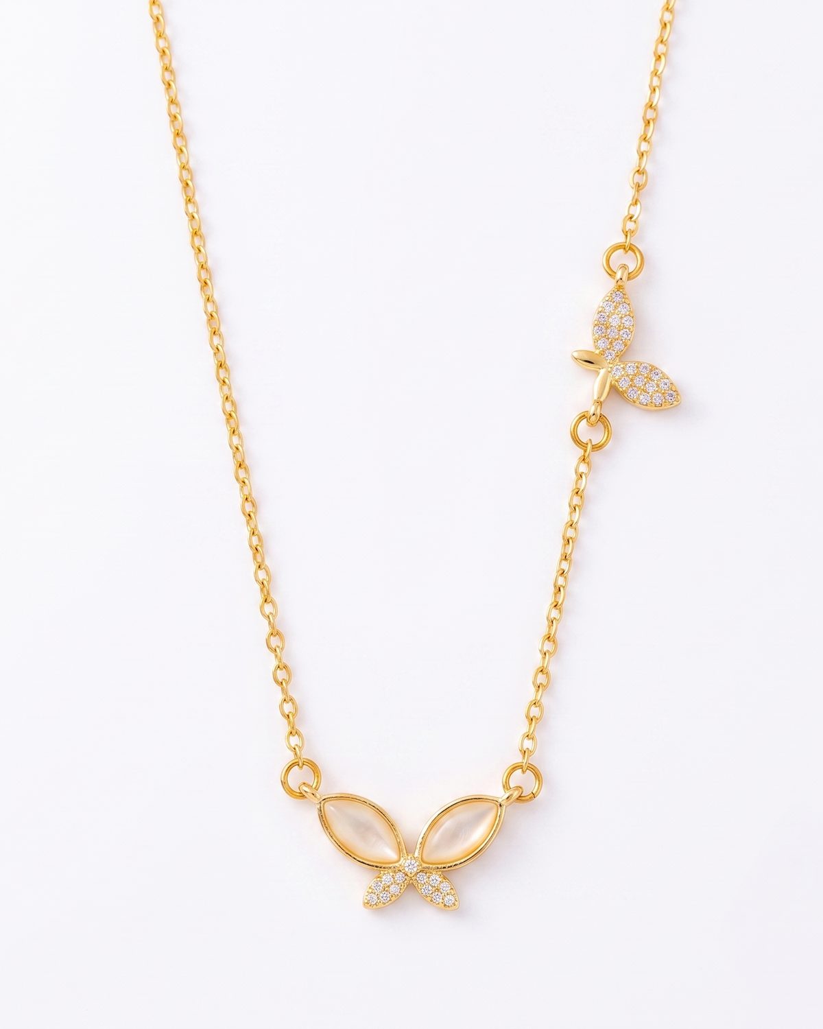 Butterfly Pearl Necklace (Anti Tarnish)