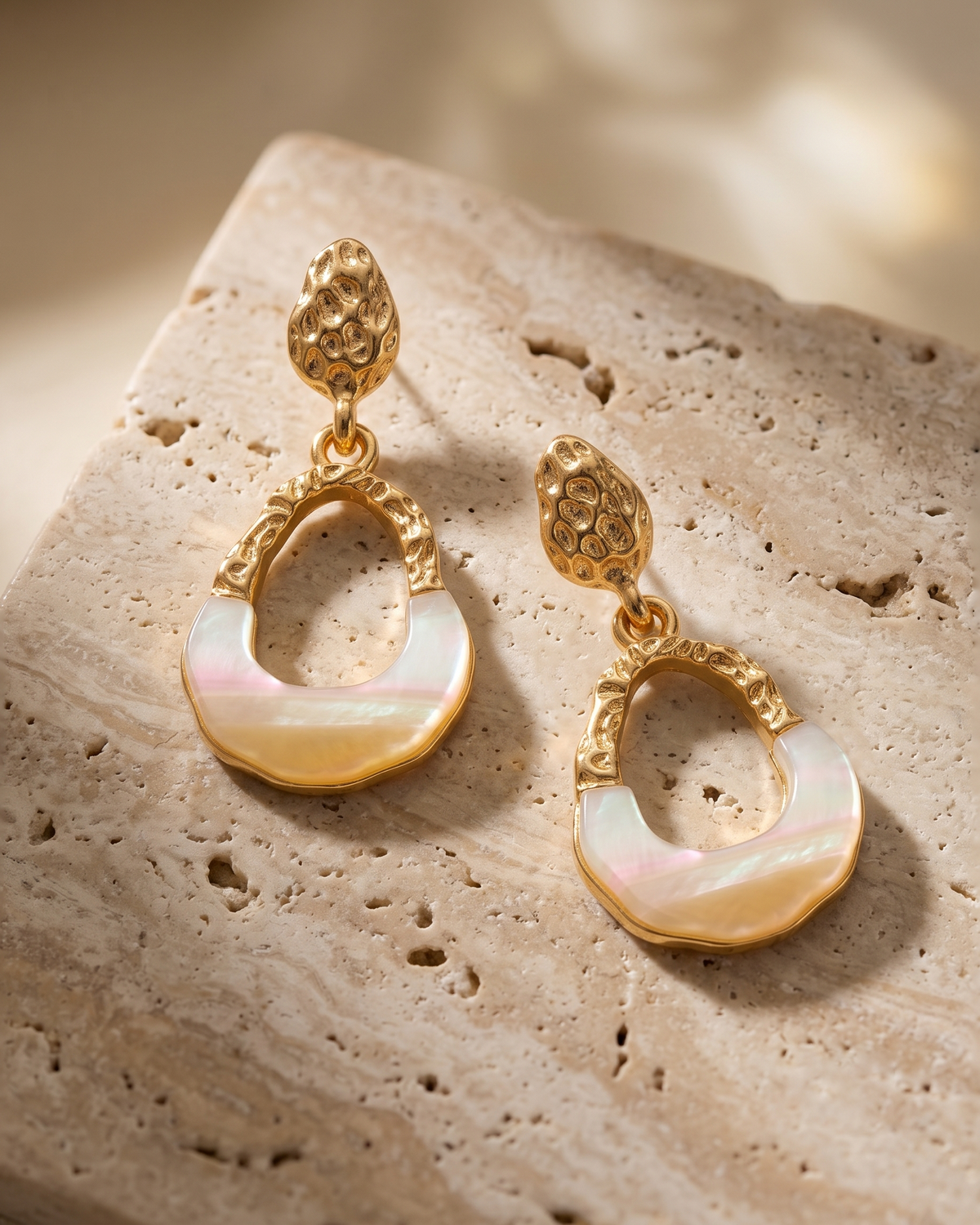 Pearl Arch Earring