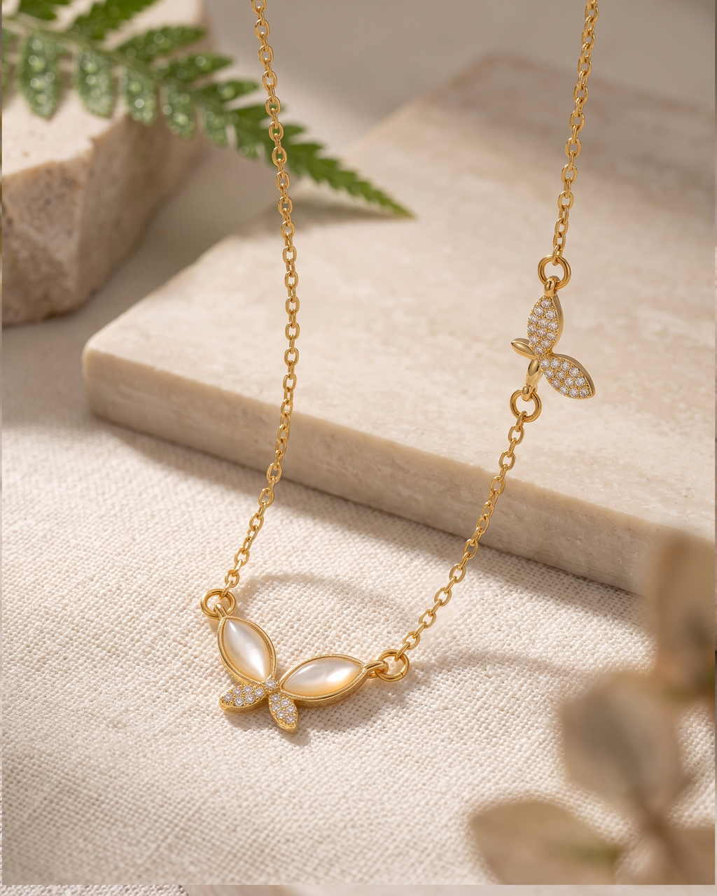Butterfly Pearl Necklace (Anti Tarnish)