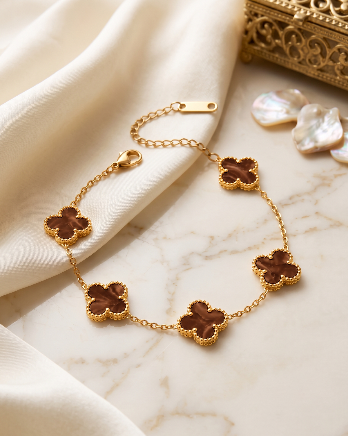 Brown Clover Link Bracelet