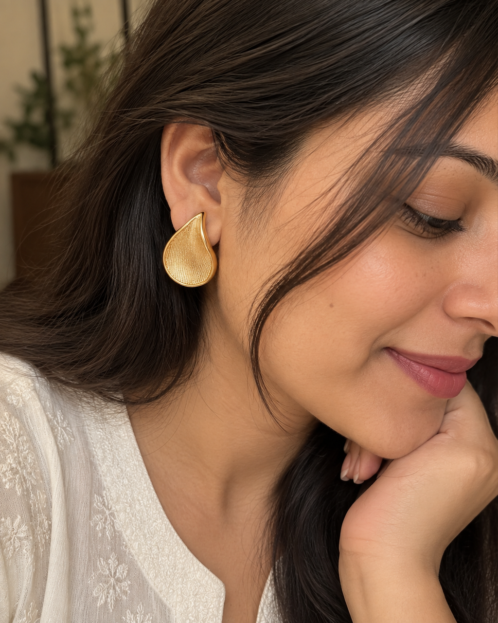 Textured Teardrop Earrings (Anti Tarnish)