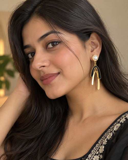 Black & Gold Pearl Statement Drop Earrings (Anti Tarnish)