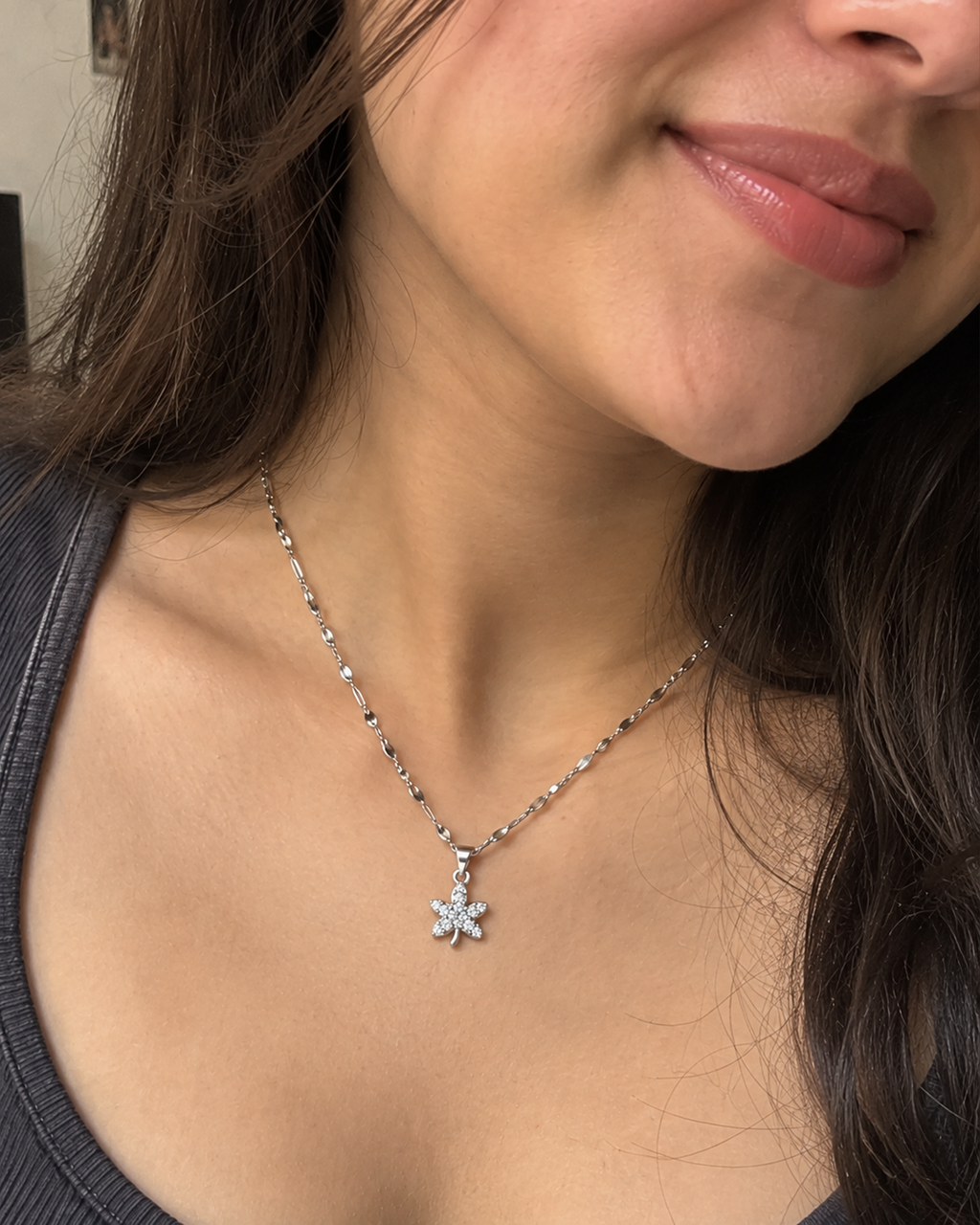 Clover Leaf Necklace (Anti Tarnish)