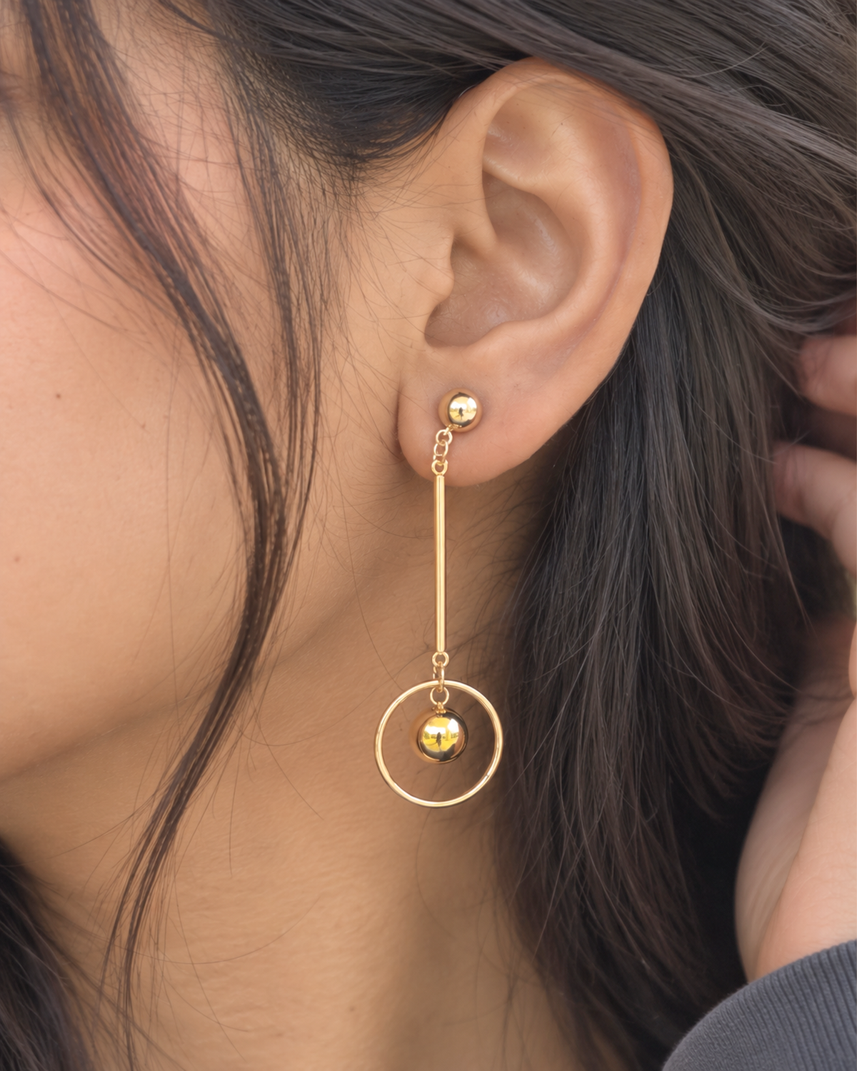 Elegant Circle Drop Earrings