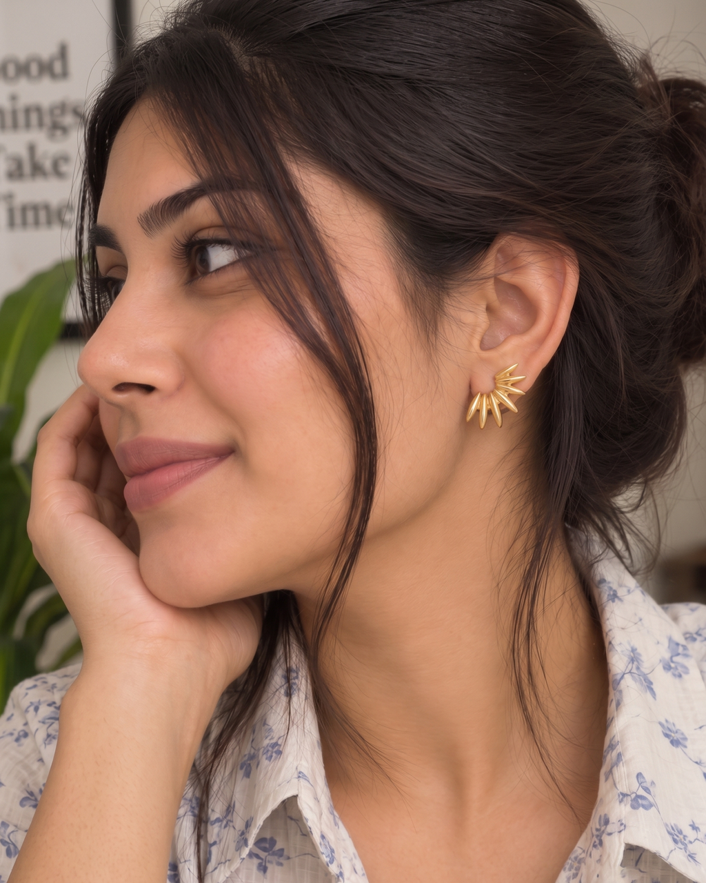Golden Sunburst Leaf Stud Earrings (Anti Tarnish)